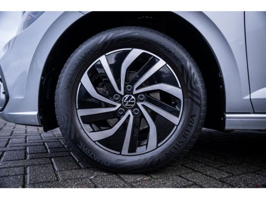 Volkswagen Polo 1.0 TSI Life Business | Achteruitrijcamera | Airco (automatisch) | Parkeersensor voor en achter ActivLease financial lease