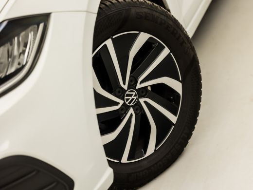 Volkswagen Polo 1.0 TSI Sport (VIRTUAL COCKPIT, APPLE CARPLAY, GROOT NAVI, CLIMATE, STOELVERWARMING, SPORTSTOELEN... ActivLease financial lease