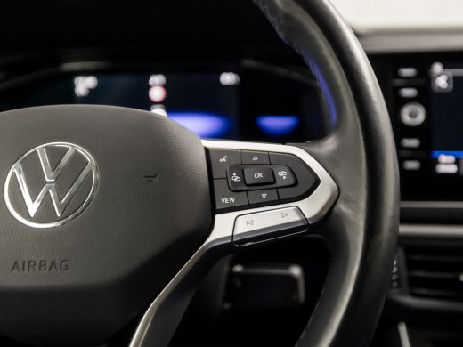 Volkswagen Polo 1.0 TSI Sport (VIRTUAL COCKPIT, APPLE CARPLAY, GROOT NAVI, CLIMATE, STOELVERWARMING, SPORTSTOELEN... ActivLease financial lease