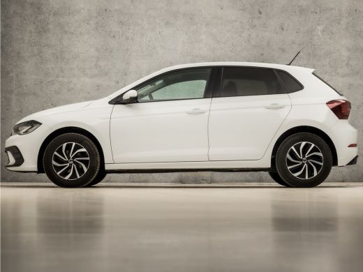 Volkswagen Polo 1.0 TSI Sport (VIRTUAL COCKPIT, APPLE CARPLAY, GROOT NAVI, CLIMATE, STOELVERWARMING, SPORTSTOELEN... ActivLease financial lease