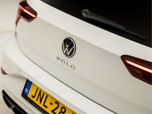 Volkswagen Polo 1.0 TSI Sport (VIRTUAL COCKPIT, APPLE CARPLAY, GROOT NAVI, CLIMATE, STOELVERWARMING, SPORTSTOELEN... ActivLease financial lease