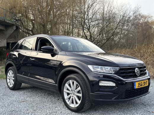 Volkswagen T-Roc TSI 150PK DSG STYLE CARPLAY/ACC/PDC ActivLease financial lease