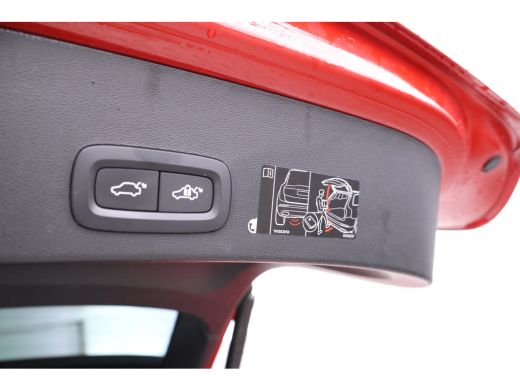 Volvo  XC40 2.0 D3 Inscription Stoelverw. Navigatie, Climate, ActivLease financial lease