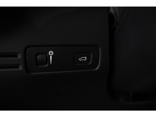 Volvo  XC40 2.0 D3 Inscription Stoelverw. Navigatie, Climate, ActivLease financial lease