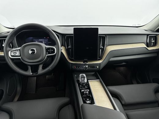 Volvo  XC60 T6 Recharge Plus Bright | 19" | 360 Camera | Trekhaak | Elektr. verst. Stoelen | Adaptieve Cruise... ActivLease financial lease