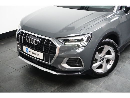 Audi Q3 35 TFSI Pro Line | Achteruitrijcamera | Cruise control adaptief | Elektrisch bedienbare achterklep ActivLease financial lease