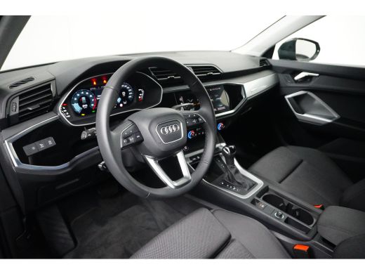 Audi Q3 35 TFSI Pro Line | Achteruitrijcamera | Cruise control adaptief | Elektrisch bedienbare achterklep ActivLease financial lease