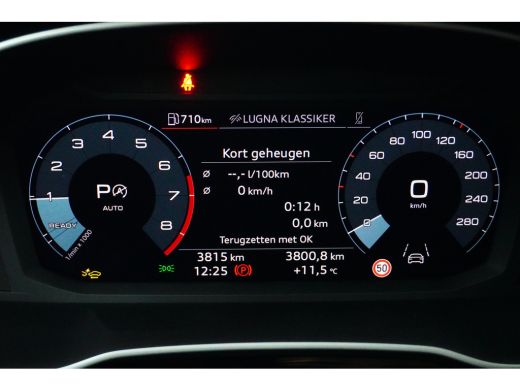 Audi Q3 35 TFSI Pro Line | Achteruitrijcamera | Cruise control adaptief | Elektrisch bedienbare achterklep ActivLease financial lease