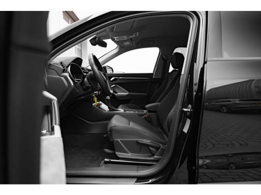 Audi Q3 45 TFSI e Advanced edition 245PK | Camera achter | Adaptieve Cruise Control | Stoelverw. voor | S... ActivLease financial lease