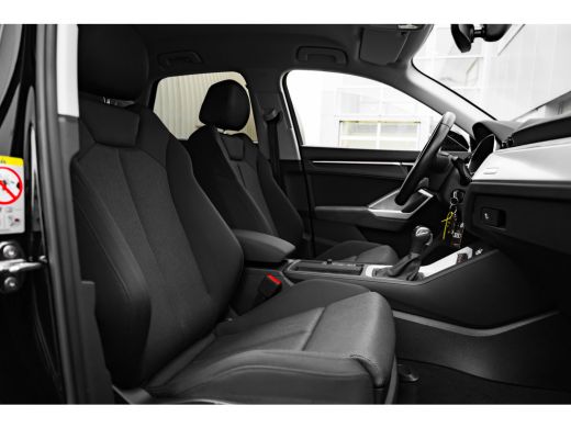 Audi Q3 45 TFSI e Advanced edition 245PK | Camera achter | Adaptieve Cruise Control | Stoelverw. voor | S... ActivLease financial lease