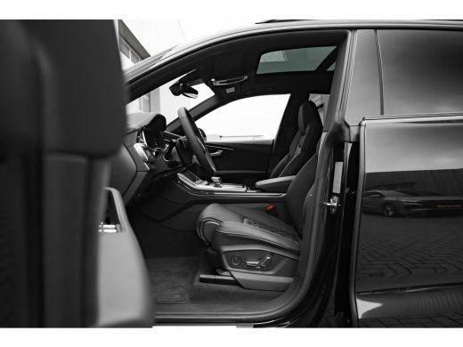 Audi Q8 60 TFSI e quattro Pro Line S Competition 490PK | Trekhaak | Panorama Dak | Supersport stoelen | E... ActivLease financial lease