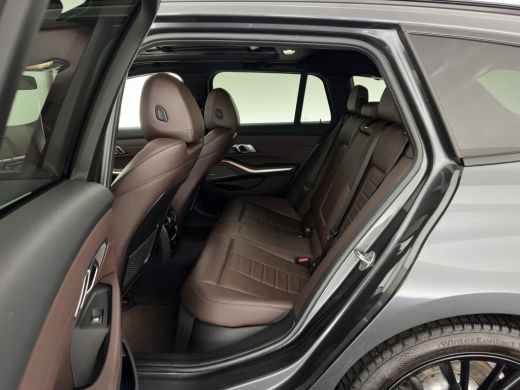 BMW 3 Serie Touring 320e M-Sportpack Business Edition Plus (Plug-In) (INCL-BTW) *PANO | LASER-LED | LEATHER |... ActivLease financial lease