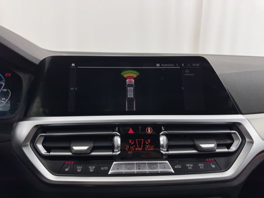 BMW 3 Serie Touring 320e M-Sportpack Business Edition Plus (Plug-In) (INCL-BTW) *PANO | LASER-LED | LEATHER |... ActivLease financial lease