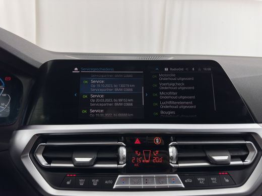 BMW 3 Serie Touring 320e M-Sportpack Business Edition Plus (Plug-In) (INCL-BTW) *PANO | LASER-LED | LEATHER |... ActivLease financial lease