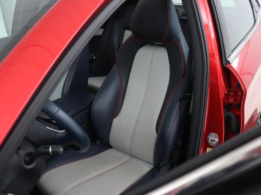 BYD ATTO 3 Comfort 60 kWh | Panoramadak | Warmtepomp | Leder | Stoelverwarming | 360 Camera | Carplay | Adap... ActivLease financial lease