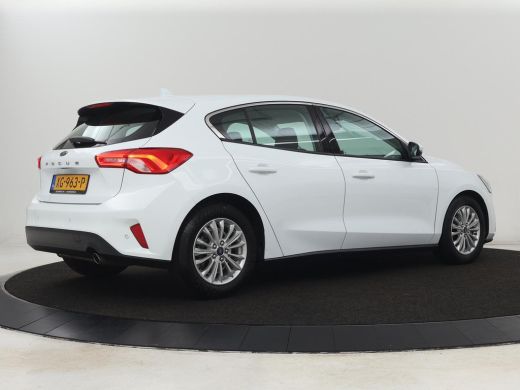 Ford Focus 1.0 EcoBoost Titanium | Automaat | Carplay | Navigatie | Keyless | Climate control | Parkeerhulp ... ActivLease financial lease