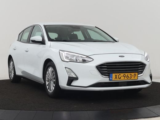 Ford Focus 1.0 EcoBoost Titanium | Automaat | Carplay | Navigatie | Keyless | Climate control | Parkeerhulp ... ActivLease financial lease