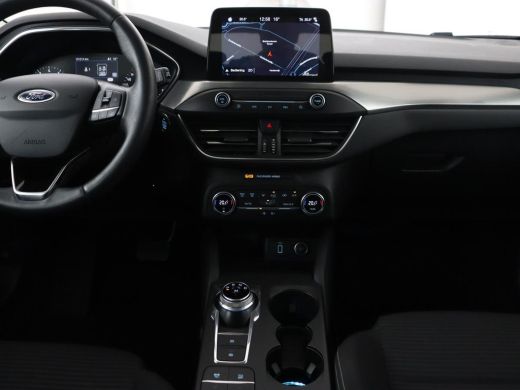 Ford Focus 1.0 EcoBoost Titanium | Automaat | Carplay | Navigatie | Keyless | Climate control | Parkeerhulp ... ActivLease financial lease