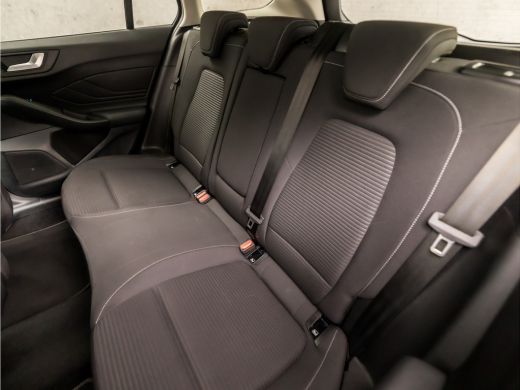 Ford Focus 1.0 EcoBoost Titanium X (VIRTUAL COCKPIT, APPLE CARPLAY, GROOT NAVI, CAMERA, ELEK ACHTERKLEP, CLI... ActivLease financial lease