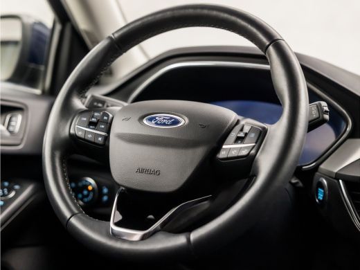 Ford Focus 1.0 EcoBoost Titanium X (VIRTUAL COCKPIT, APPLE CARPLAY, GROOT NAVI, CAMERA, ELEK ACHTERKLEP, CLI... ActivLease financial lease