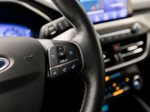 Ford Focus 1.0 EcoBoost Titanium X (VIRTUAL COCKPIT, APPLE CARPLAY, GROOT NAVI, CAMERA, ELEK ACHTERKLEP, CLI... ActivLease financial lease