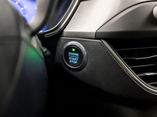 Ford Focus 1.0 EcoBoost Titanium X (VIRTUAL COCKPIT, APPLE CARPLAY, GROOT NAVI, CAMERA, ELEK ACHTERKLEP, CLI... ActivLease financial lease