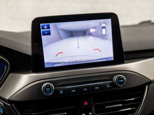 Ford Focus 1.0 EcoBoost Titanium X (VIRTUAL COCKPIT, APPLE CARPLAY, GROOT NAVI, CAMERA, ELEK ACHTERKLEP, CLI... ActivLease financial lease