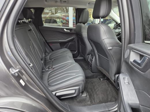 Ford Kuga PHEV 225pk Vignale | Driver Ass-, Technology- en Winter Pack | Pano | Elektr. Trekhaak ActivLease financial lease