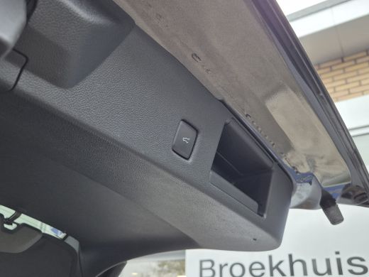 Ford Kuga PHEV 225pk Vignale | Driver Ass-, Technology- en Winter Pack | Pano | Elektr. Trekhaak ActivLease financial lease