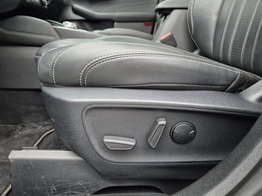 Ford Kuga PHEV 225pk Vignale | Driver Ass-, Technology- en Winter Pack | Pano | Elektr. Trekhaak ActivLease financial lease