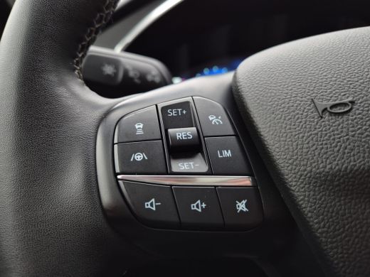 Ford Kuga PHEV 225pk Vignale | Driver Ass-, Technology- en Winter Pack | Pano | Elektr. Trekhaak ActivLease financial lease