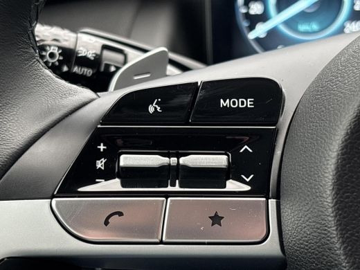 Hyundai Tucson 1.6 T-GDI PHEV Premium 4WD Lederen bekleding | Stoel- en stuurverwarming | 4WD | Navigatiesysteem... ActivLease financial lease