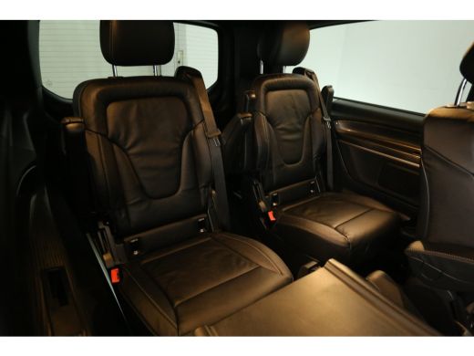 Mercedes-Benz EQV Avantgarde 100 kWh | SOH 96% | Snelladen | Aut. | DC | 360&deg; | Sfeer | Adap. Cruise | Navi | LED |... ActivLease financial lease