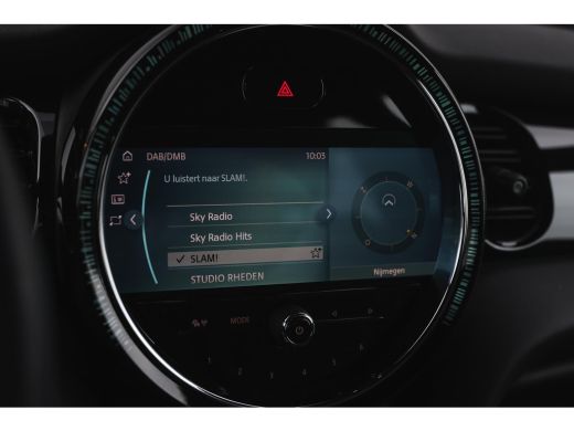 Mini One One Classic / Sportstoelen / LED / Airconditioning / Cruise Control / Navigatie ActivLease financial lease