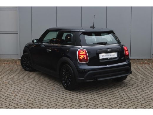 Mini One One Classic / Sportstoelen / LED / Airconditioning / Cruise Control / Navigatie ActivLease financial lease