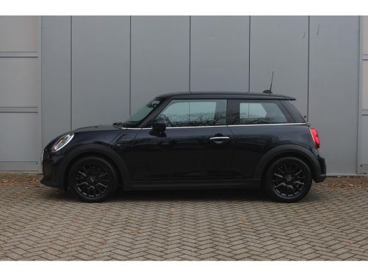 Mini One One Classic / Sportstoelen / LED / Airconditioning / Cruise Control / Navigatie ActivLease financial lease