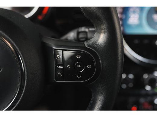 Mini One One Classic / Sportstoelen / LED / Airconditioning / Cruise Control / PDC / Navigatie ActivLease financial lease