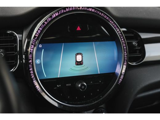 Mini One One Classic / Sportstoelen / LED / Airconditioning / Cruise Control / PDC / Navigatie ActivLease financial lease