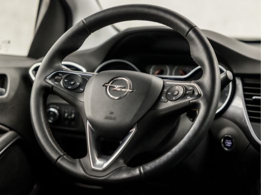 Opel Crossland X 1.2 Turbo Innovation (APPLE CARPLAY, GROOT NAVI, CLIMATE, KEYLESS, STUUR/STOELVERWARMING, LEDER, ... ActivLease financial lease