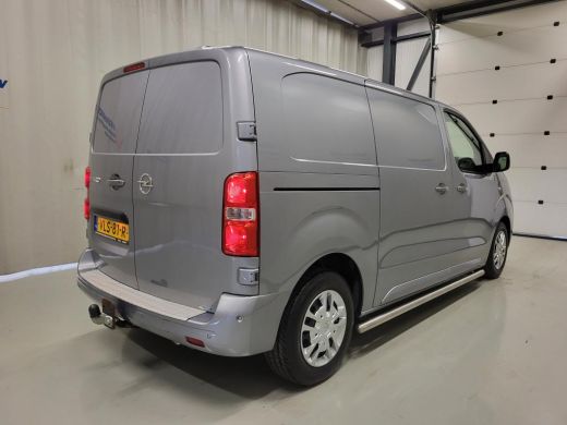 Opel Vivaro 2.0CDTI 177pk L2/H1 Automaat Inrichting Euro 6! ActivLease financial lease