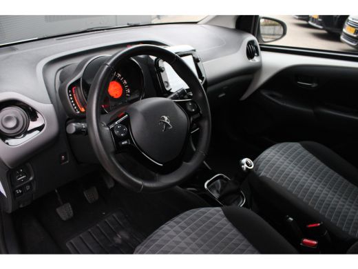 Peugeot 108 1.0 e-VTi Allure | Navi by app | Camera | Climate control | LED | Lichtmetaal | 28.500km | ActivLease financial lease
