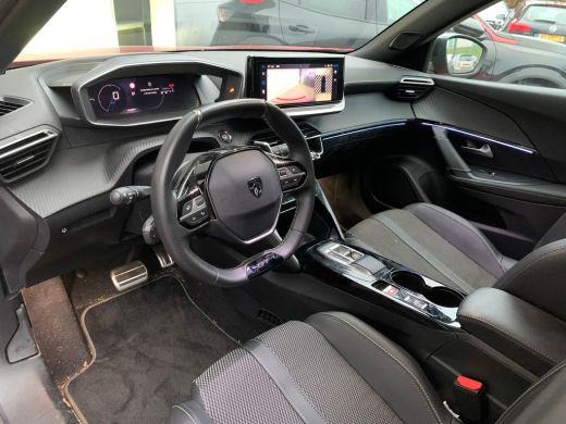 Peugeot 2008 1.2 Hybrid 136 GT Airco | Camera V&A | Cruise Control Adaptief | LED | Keyless | LMV 17" | PDC V&A | ActivLease financial lease