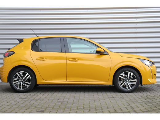 Peugeot 208 1.2 PURETECH 100PK ALLURE PACK AUTOMAAT / NAVI / LEDER / CLIMA / FULL-LED / PDC / 16" LMV / CAMER... ActivLease financial lease