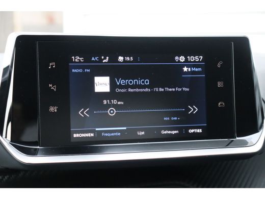 Peugeot 208 1.2 PURETECH 100PK ALLURE PACK AUTOMAAT / NAVI / LEDER / CLIMA / FULL-LED / PDC / 16" LMV / CAMER... ActivLease financial lease