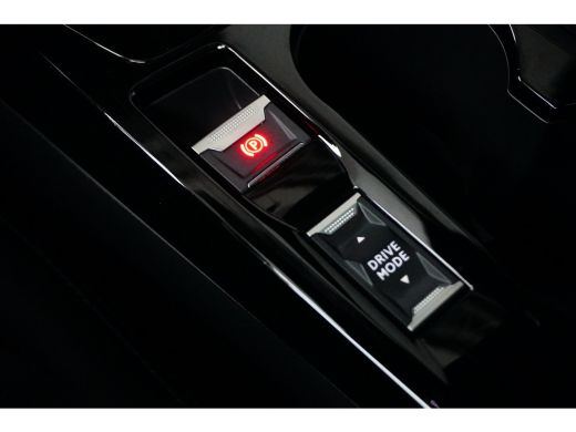 Peugeot 208 Hybrid 136 e-DCS6 GT | Achterbank in delen neerklapbaar | Achteruitrijcamera | Apple Carplay/Andr... ActivLease financial lease