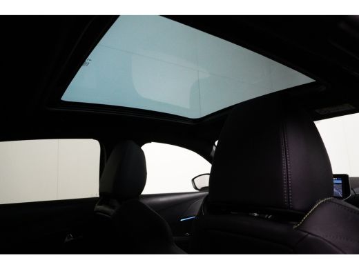 Peugeot 208 Hybrid 136 e-DCS6 GT | Achterbank in delen neerklapbaar | Achteruitrijcamera | Apple Carplay/Andr... ActivLease financial lease