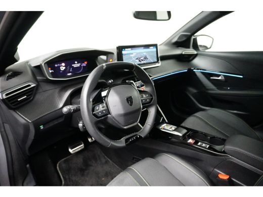 Peugeot 208 Hybrid 136 e-DCS6 GT | Achterbank in delen neerklapbaar | Achteruitrijcamera | Apple Carplay/Andr... ActivLease financial lease