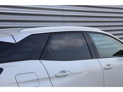 Peugeot 3008 1.6 HYBRID 225PK ALLURE PACK AUTOMAAT / NAVI / LEDER / CLIMA / PDC / 18" LMV / CAMERA / KEYLESS /... ActivLease financial lease