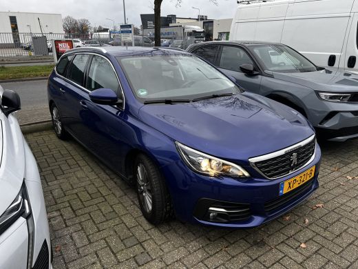 Peugeot 308 SW 1.2 PureTech Allure | Navi | Trekhaak | Lederen bekleding | Cruise control | PDC V+A | LMV 16"| ActivLease financial lease