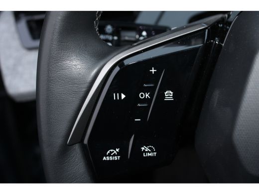 Peugeot 5008 1.2 Hybrid 136 Allure | Automaat | Navigatie | Camera | Panorama/schuifdak | Origineel NL gelever... ActivLease financial lease